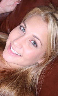 Amateur Allure Model Alanah