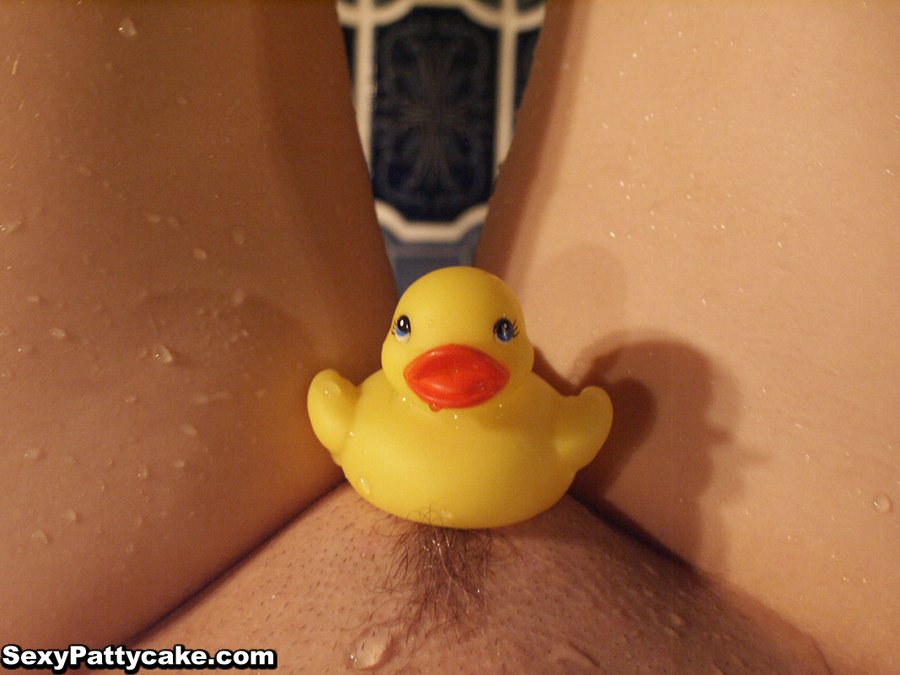 Sexy Pattycake Has A Lucky Ducky