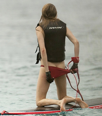 Cara delevigne wakeboard